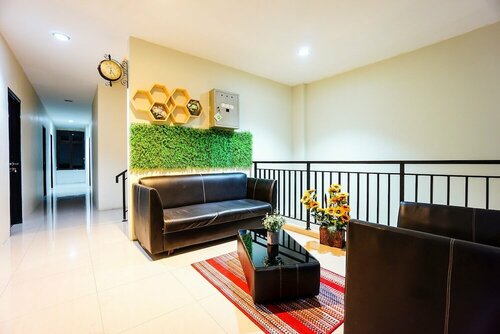 Гостиница Oyo 1769 Rid's Hotel в Манадо