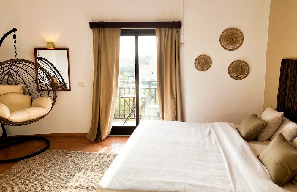 Фото Hotel Galfi