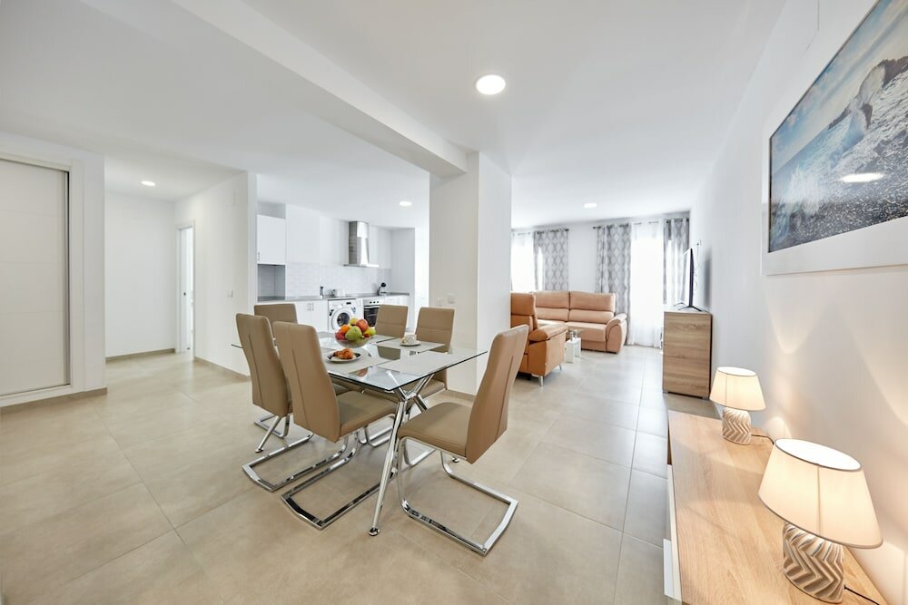 Фото Sonrisa Deluxe Apartments Levante