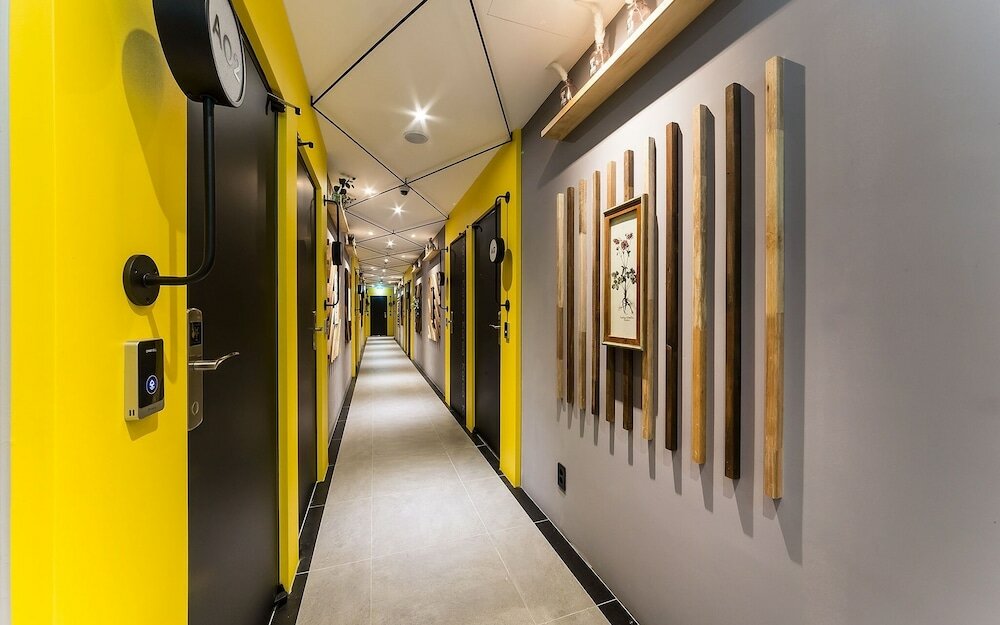 Фото Anyang Beomgye Byeol Hotel