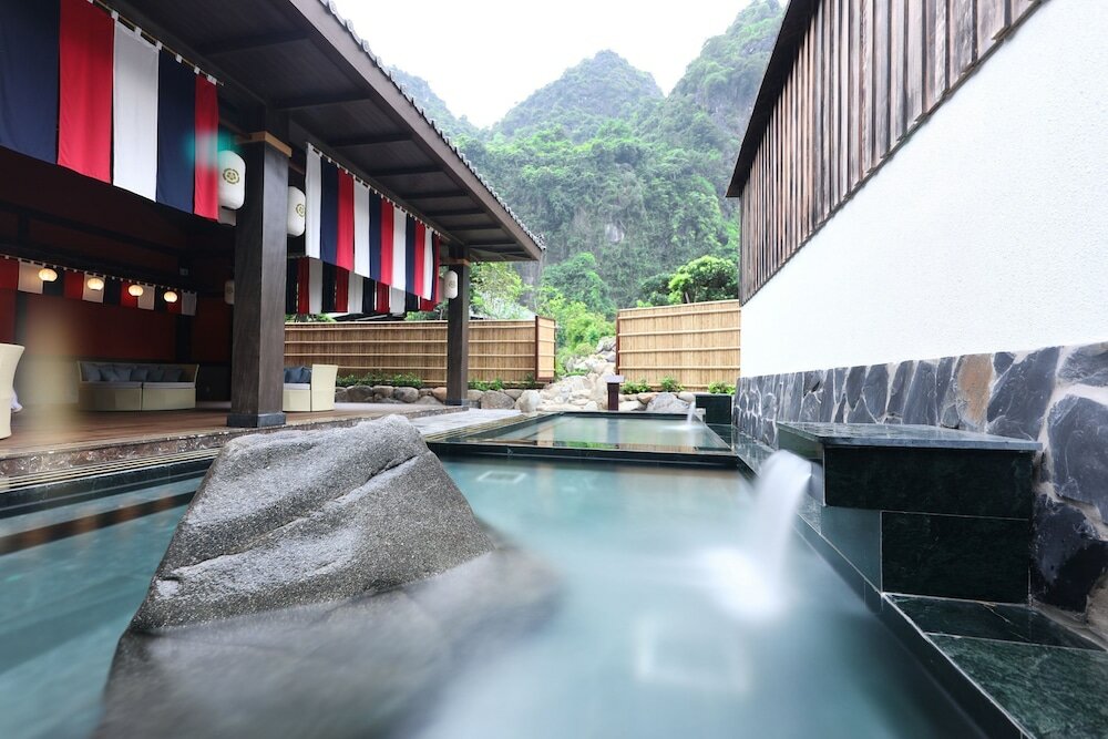 Фото Yoko Onsen Quang Hanh