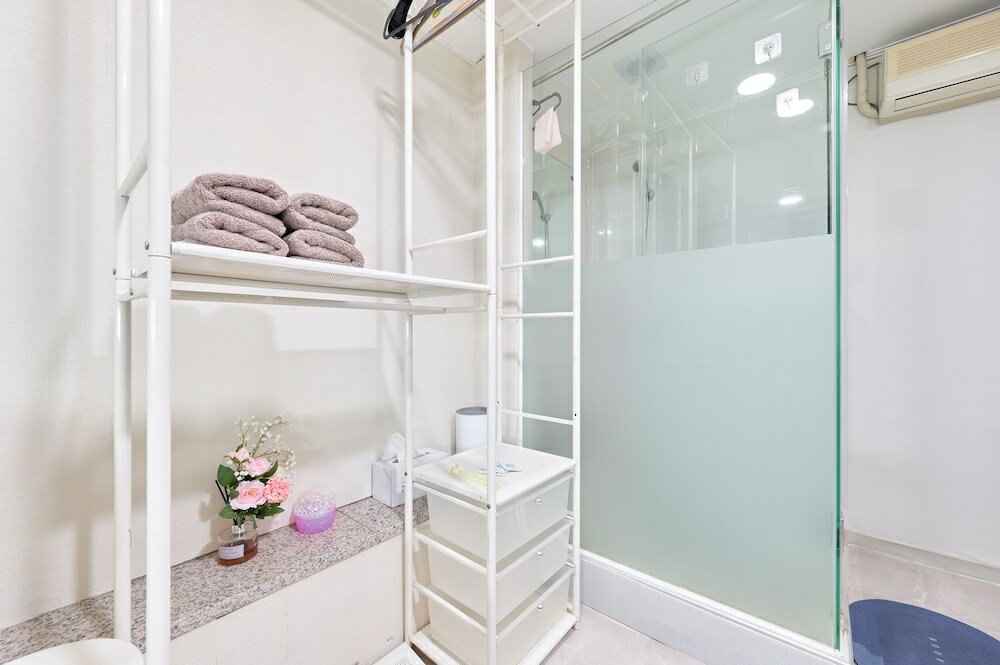 Фото Snowflower Guesthouse