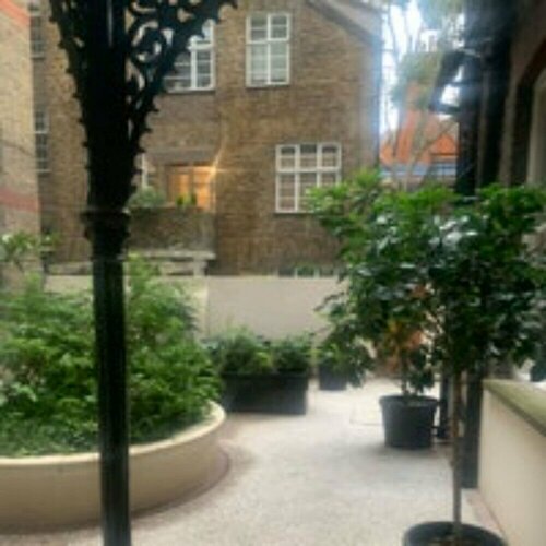 Гостиница Modern 4 Bedroom Apartment In The Heart Of South Kensington в Лондоне