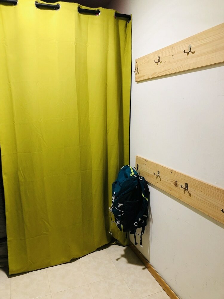 Фото Albergue La Estación - Hostel