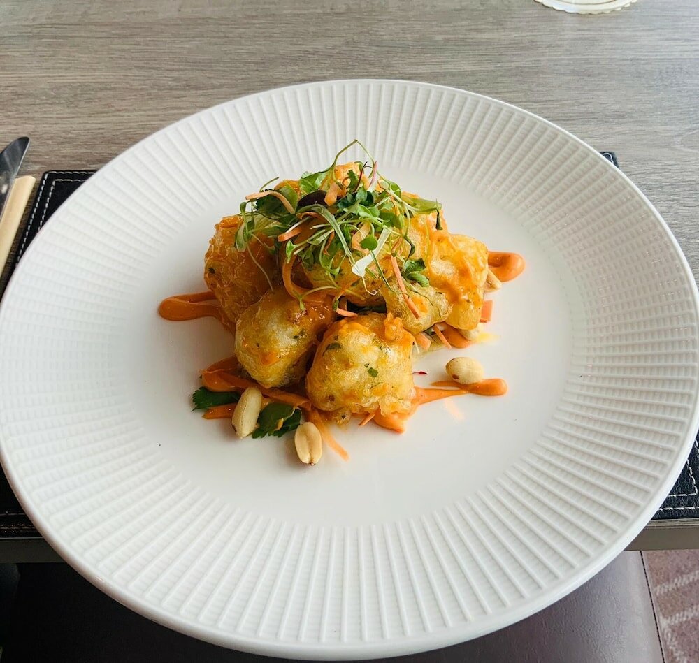 Фото Duck Bay Hotel