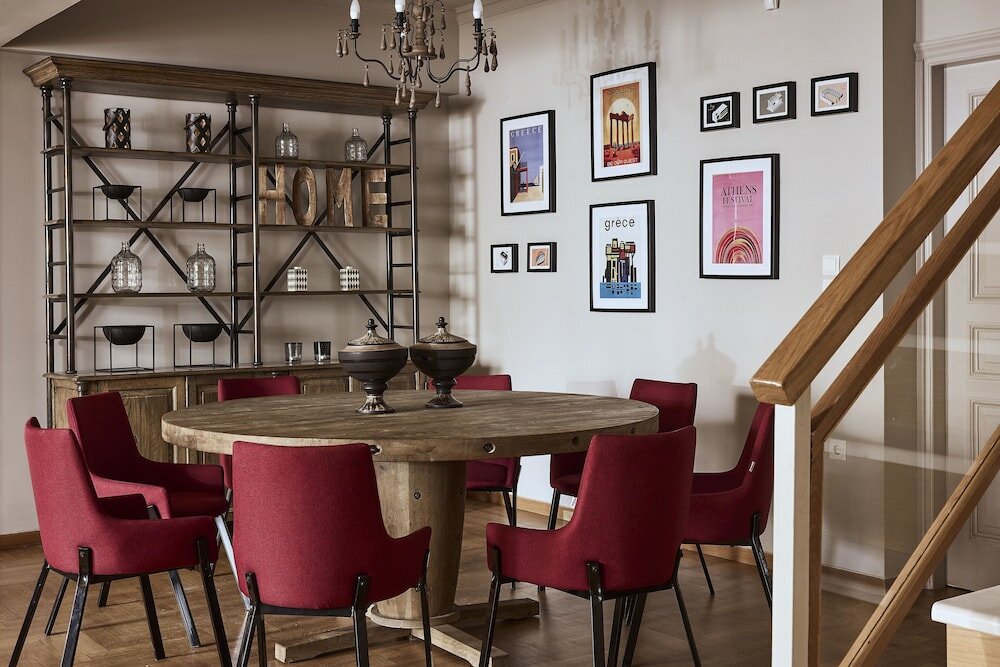 Фото Plaka's Villa with Breathtaking Acropolis View