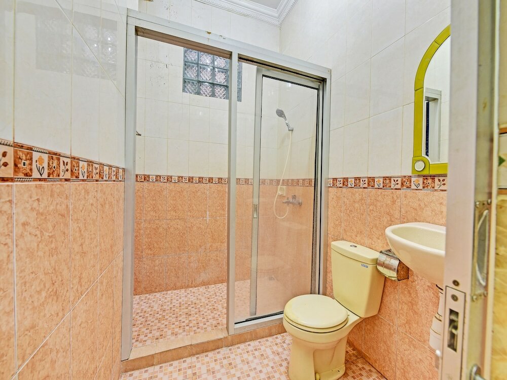 Фото Collection O 91489 Hotel Tanjung Permata