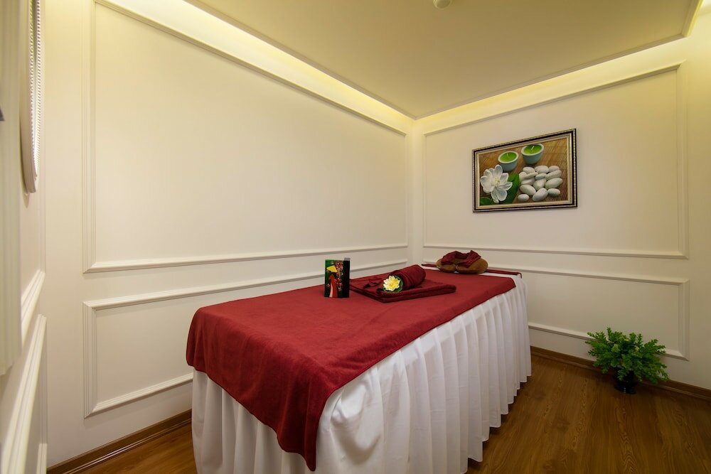 Фото Hanoi Paon Hotel & SPA