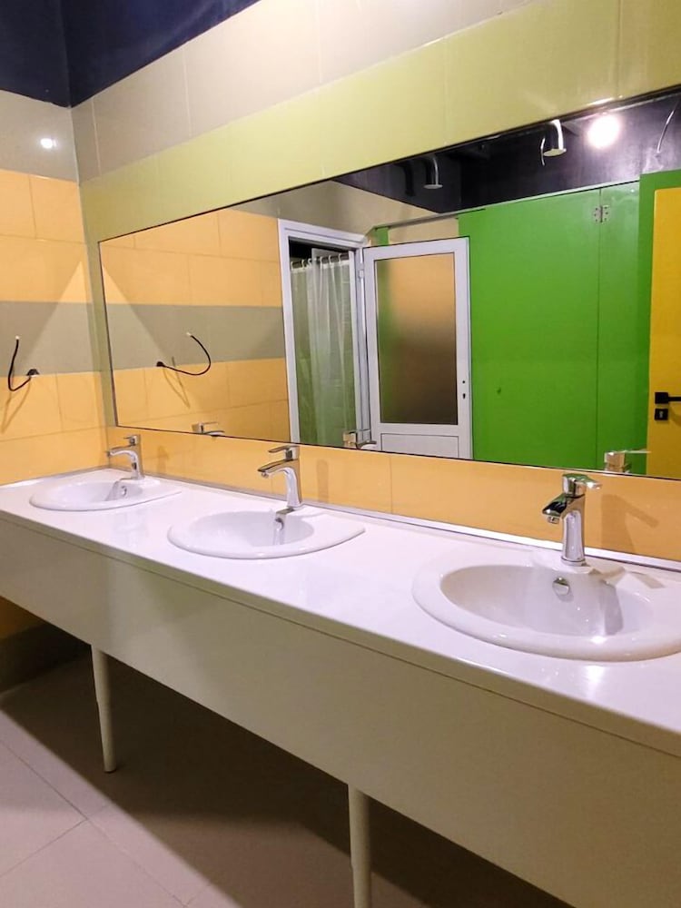 Фото Green cube hostel