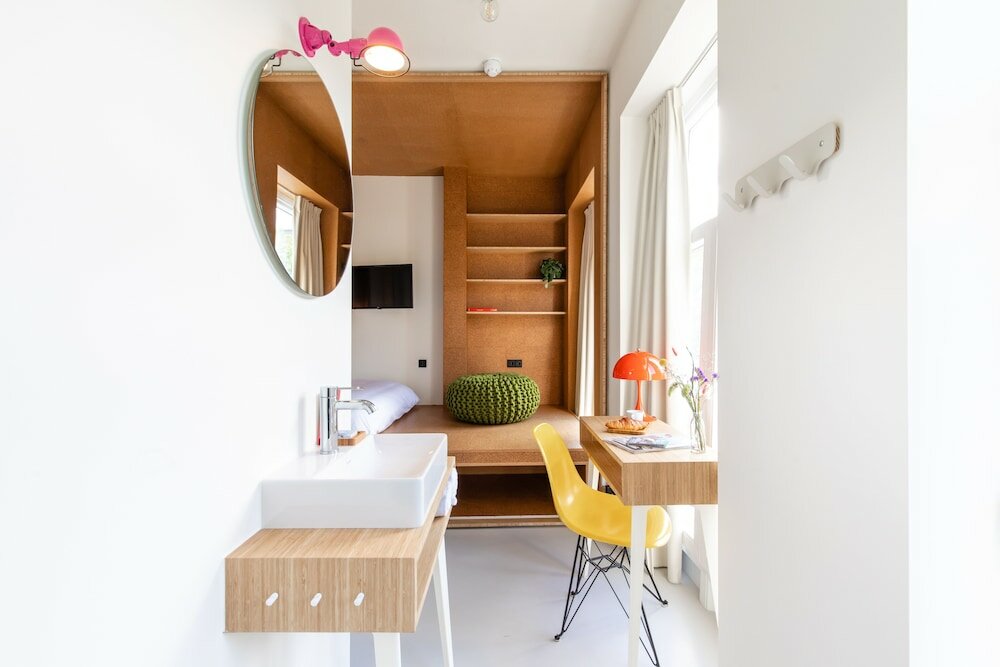 Фото The Bellhop Hotel