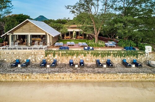 Гостиница Lets Sea Hua Hin Al Fresco Resort