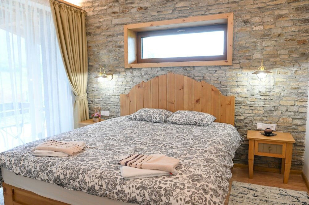 Фото Villa Raphael near Pirin Golf Resort