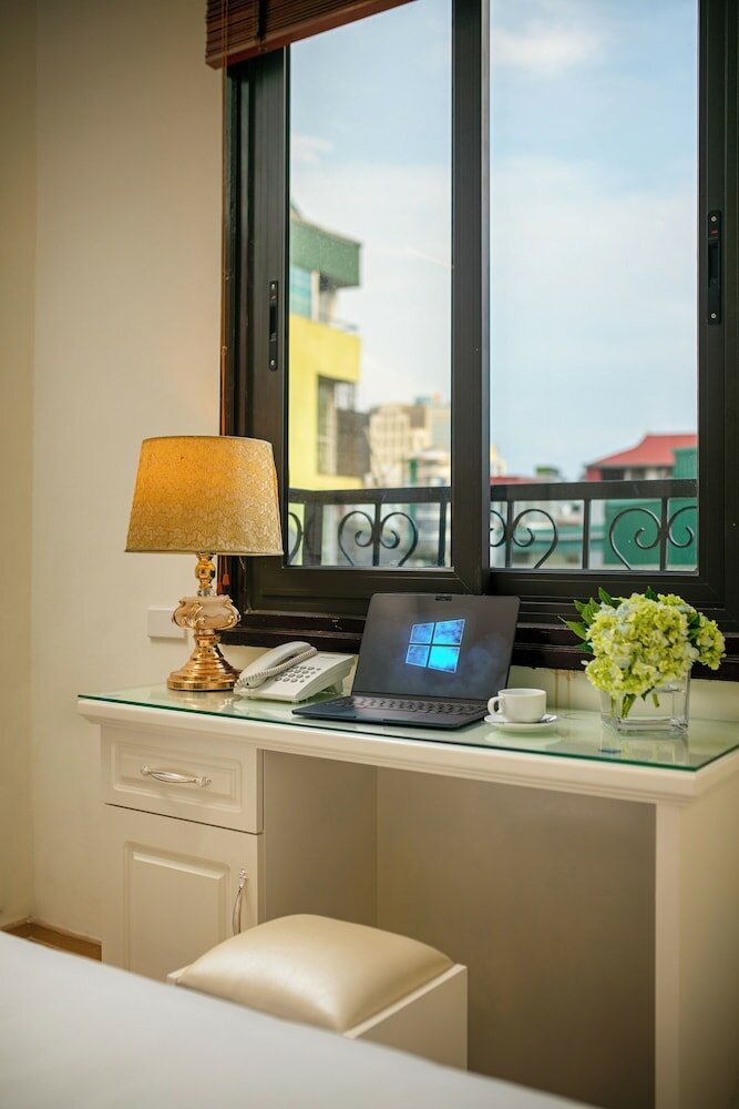 Фото Tunger Grand Hotel