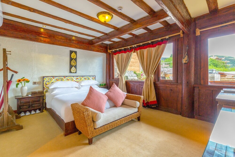 Фото Shangri La E Outfitting Boutique Hotel