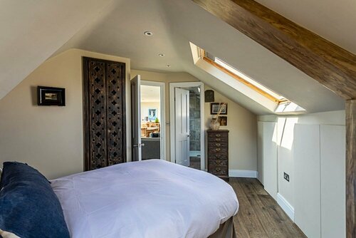 Гостиница Stunning Penthouse Apartment Near Battersea Park в Лондоне