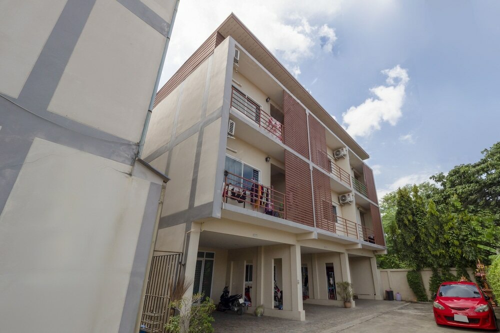 Фото Oyo 698 Pattaya City