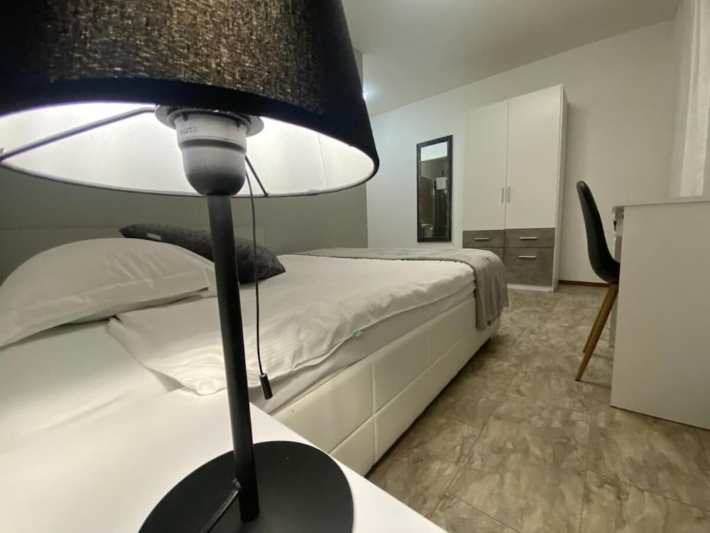 Фото Hotel Station