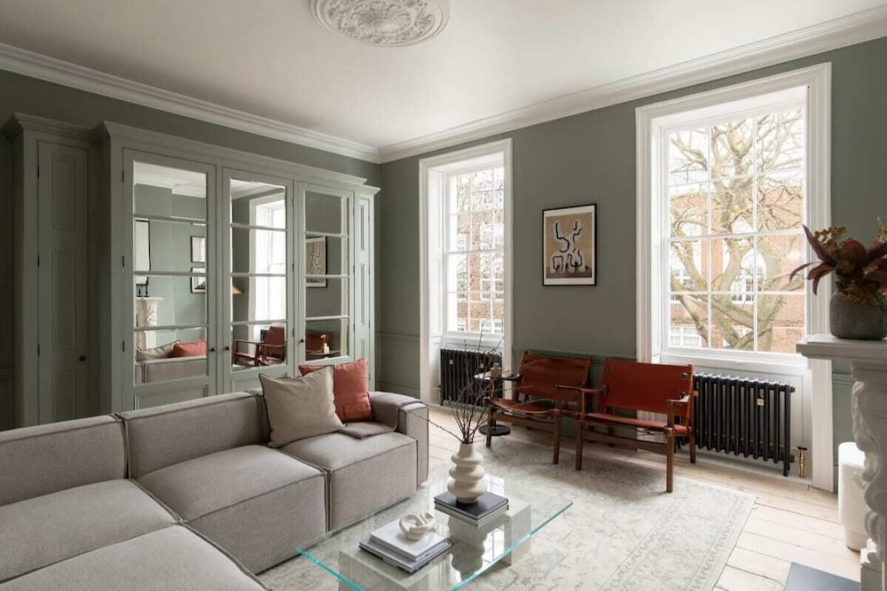 Фото The Southwark Arms - Glamorous 5bdr House With Garden
