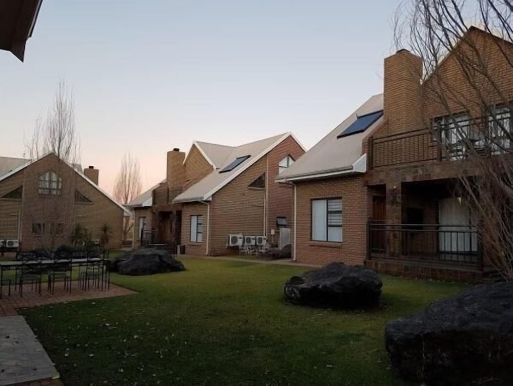 Фото Eldorado Lodge Cc