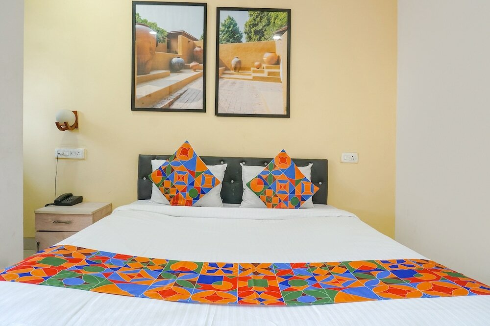 Фото Fabexpress Galaxy Hospitality