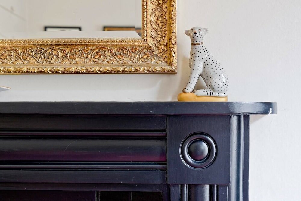 Фото Lovely 1 bed Apartment in Belgravia