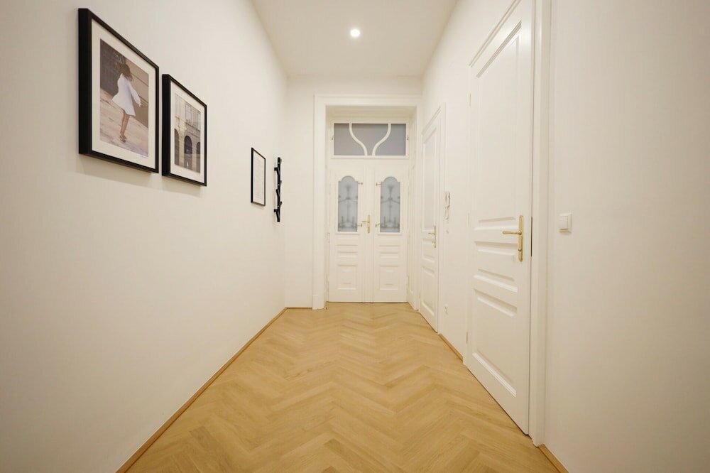 Фото HeyMi Apartments Zentagasse