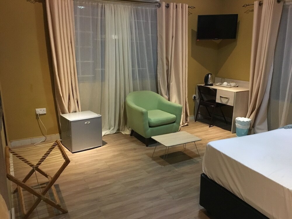 Фото Flower Inn Guest House