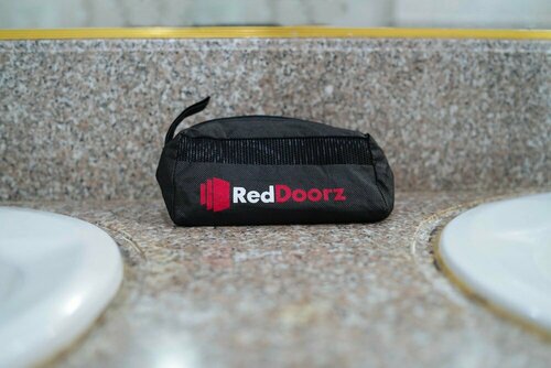 Гостиница RedDoorz @ Tolentino East Road Tagaytay в Тагайтае