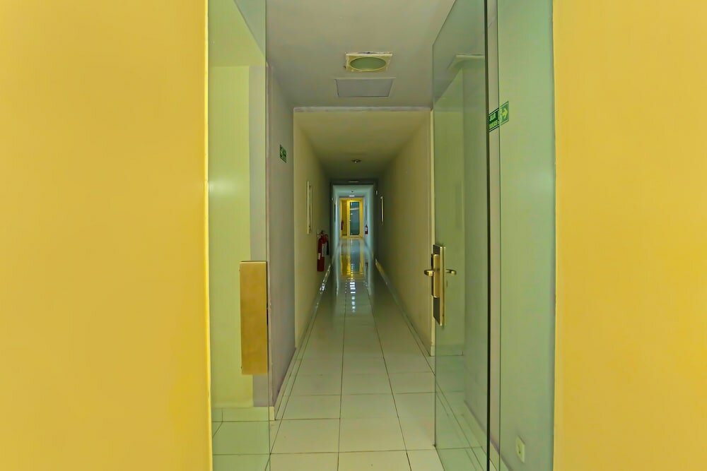 Фото Oyo 92306 Barata Hotel