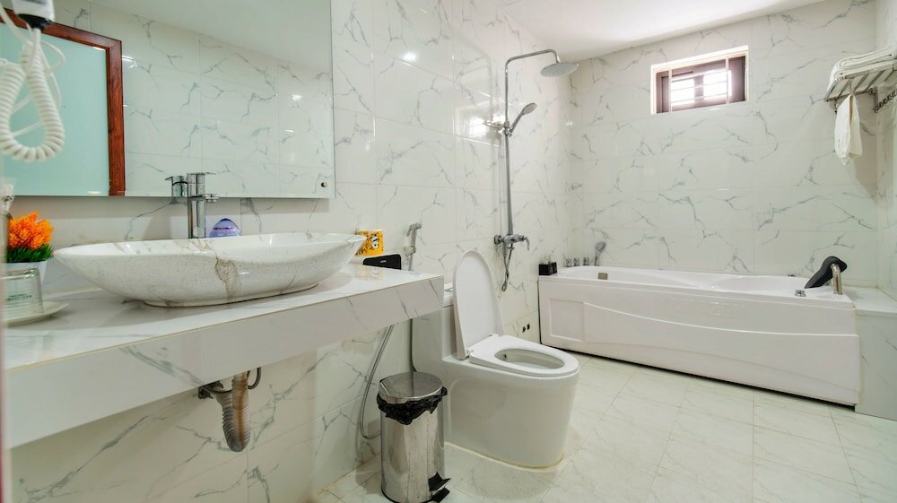 Фото Hanz Noi Bai Airport Hotel