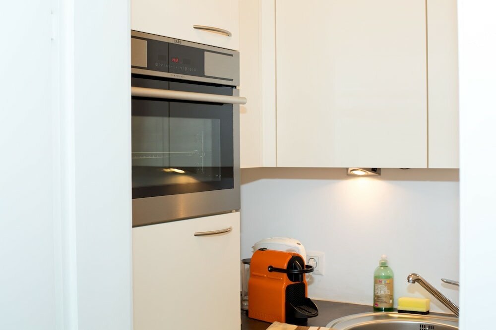 Фото Marthas Veranda Apartment