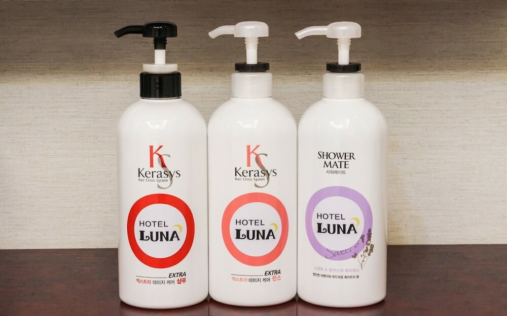 Фото Yeosu Luna Hotel