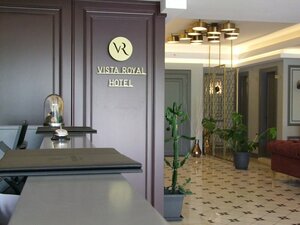 Гостиница Vista Royal Hotel