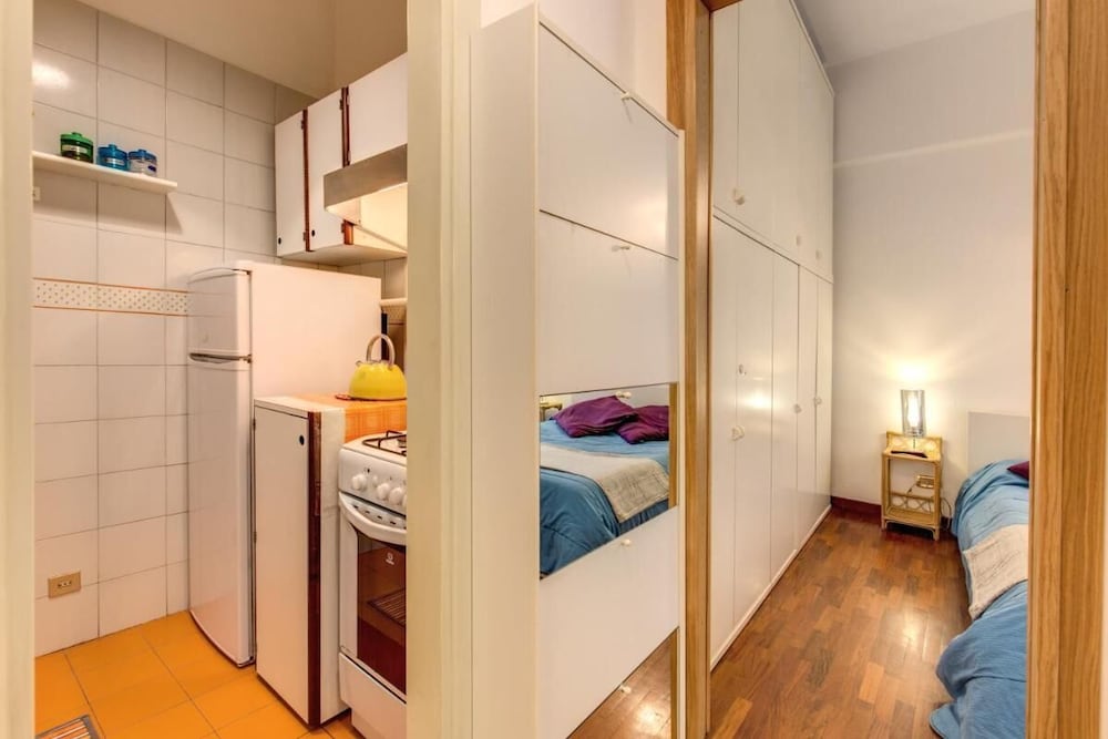 Фото House Serena in Rome