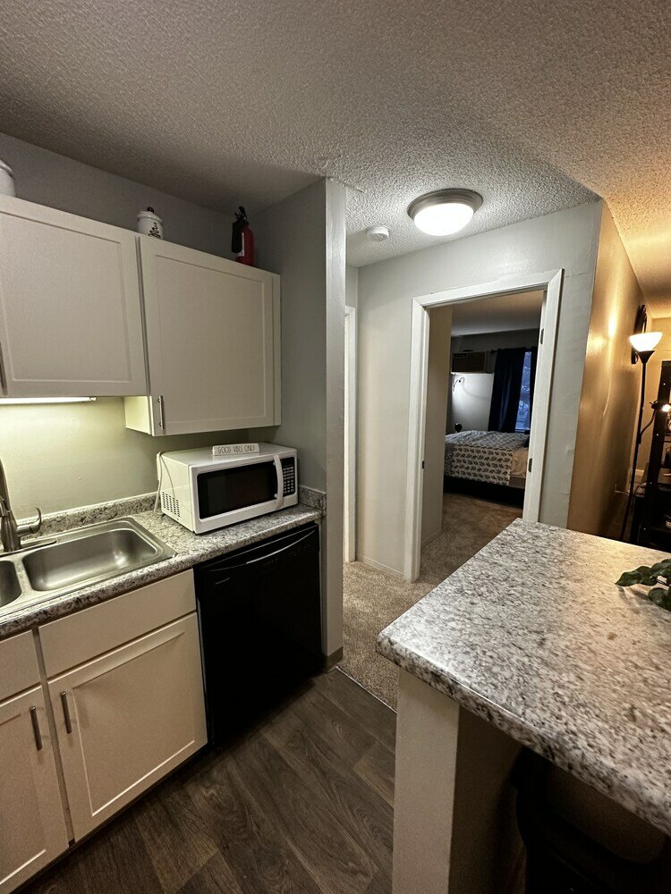 Фото 2 Br con patio por el centro comercial