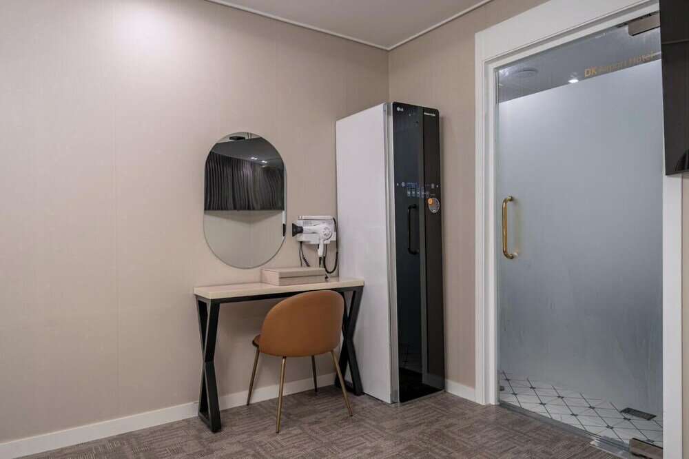 Фото Dk Incheon Airport Hotel