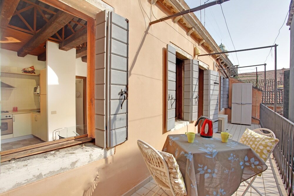 Фото Grimaldi Apartments - Ca Orlina