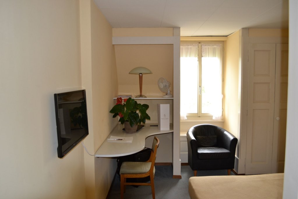 Фото Hotel La Prairie