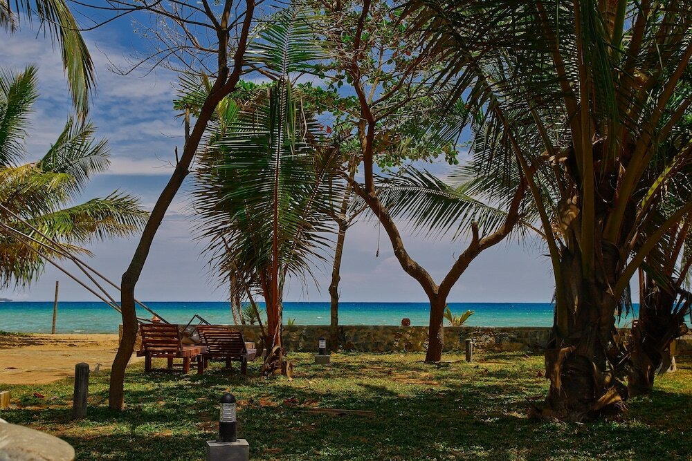 Фото Villa Tangalle Lagoon