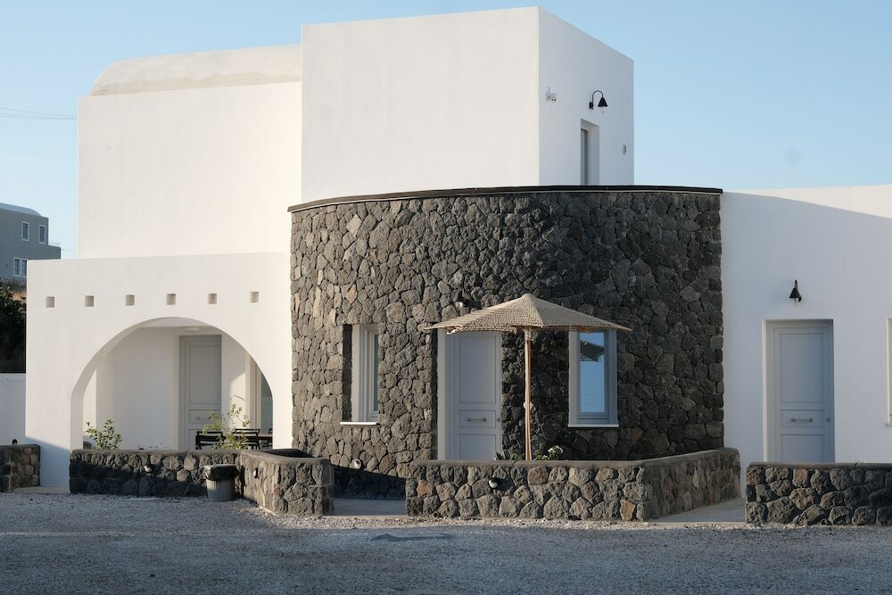 Фото Alafropetra Luxury Suites