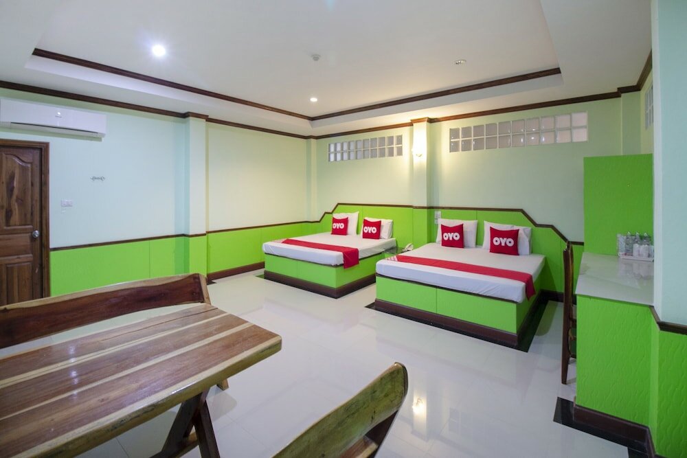 Фото Oyo 75334 Train Hotel