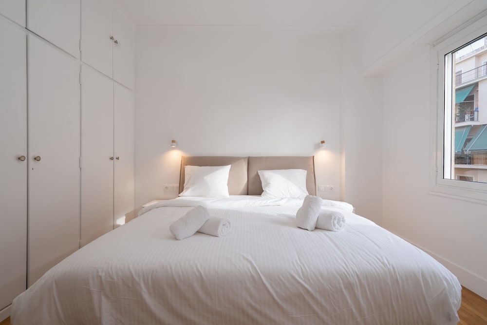 Фото The Urban King Apartment