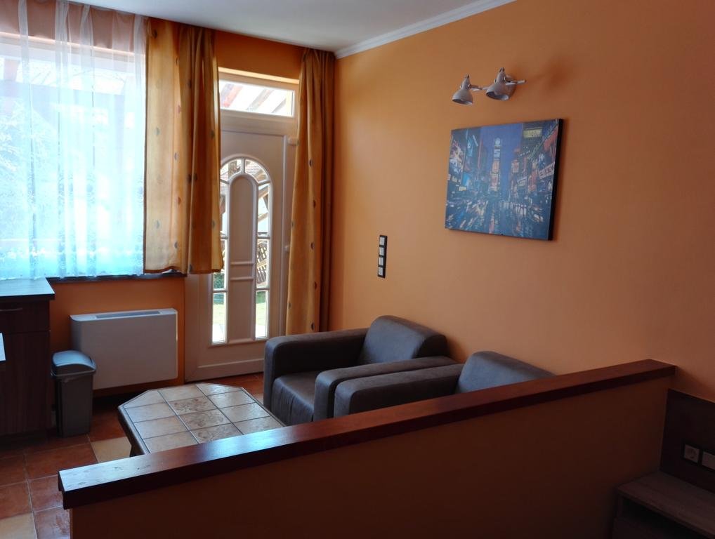 Фото Aranyhal Apartman
