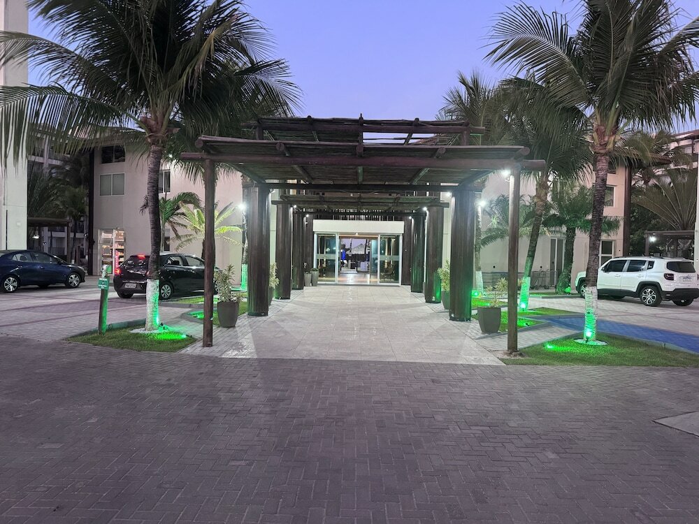 Фото Beach Living, Frente Mar, 400m Do B Park, com Toboagua E Restaurante