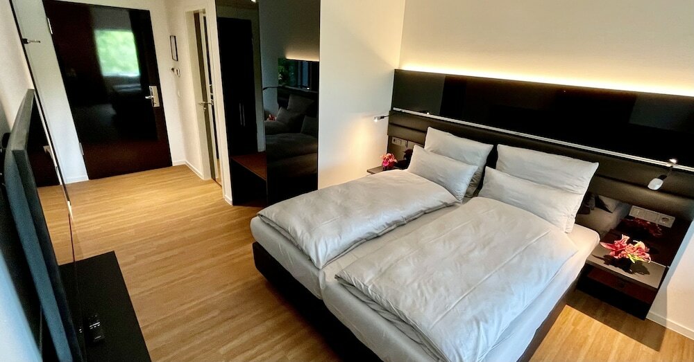 Фото The Bridgge Grand Boutique Hotel