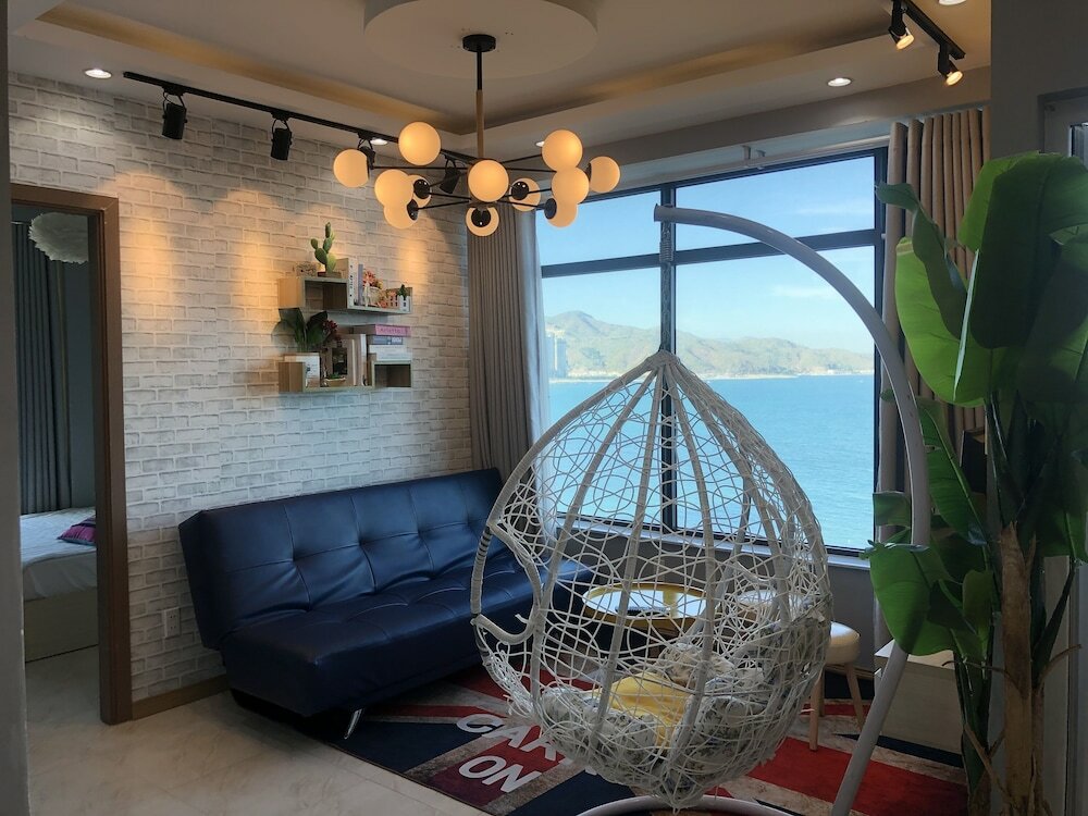 Фото Snail 360° Ocean View Apartment Hotel