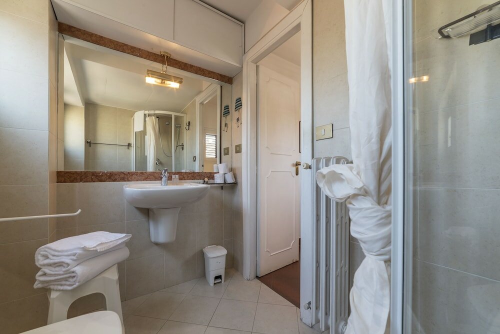 Фото VIA dei Cartari