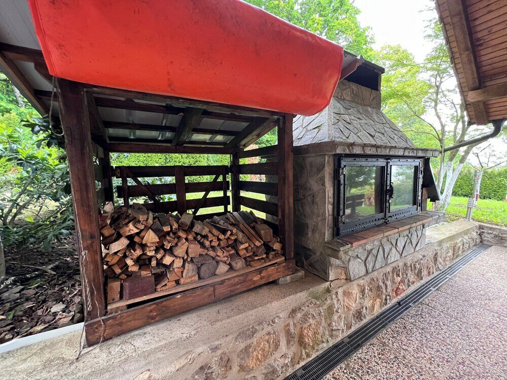 Фото Vineyard cottage Pri Krakaru