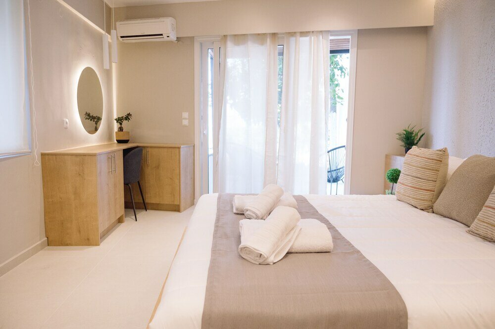 Фото Eleftheria Suites