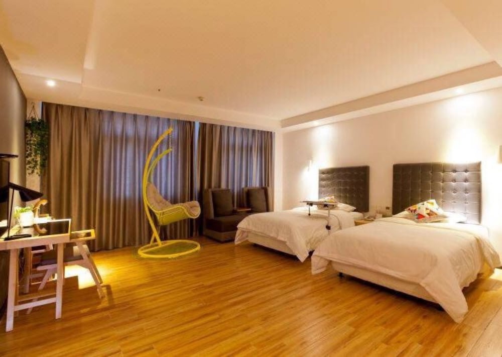 Фото Zhuzhou Jinjin Haiyue Hotel